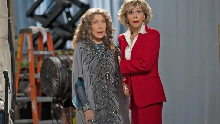 Verrassing! Nu al nieuwe afleveringen Grace and Frankie