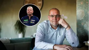 Dick van Dijk, inzet: Raymond van Barneveld