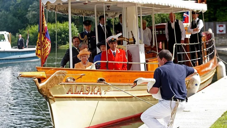 5 bizarre royal tradities