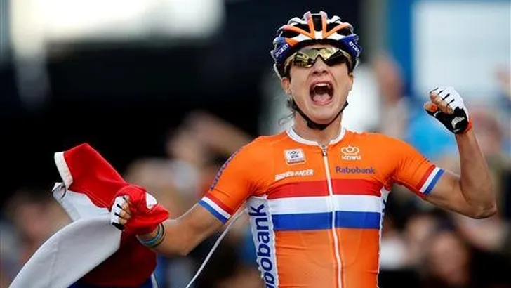 VOS OPPERMACHTIG NAAR TWEEDE TITEL