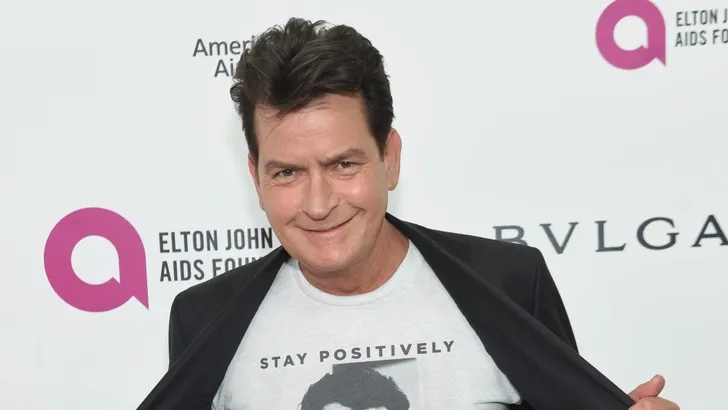 Zo ziet de 'vergeten' dochter van Charlie Sheen er nu uit