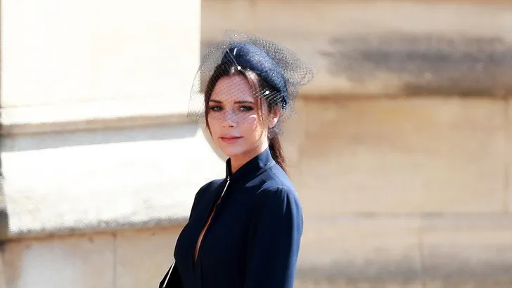 Victoria Beckham bezwijkt onder druk na felle kritiek Britten