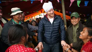 Zien! Fotos raftende Prins Harry in Nepal