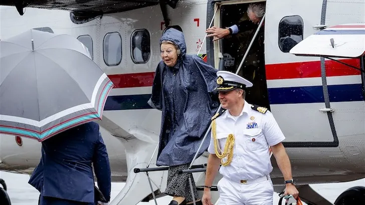 Wil je zien: Beatrix regent weg