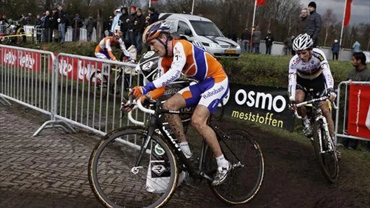 Veldrit Gieten wordt Memorial Radomir Simunek
