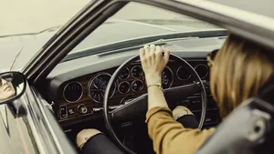Wanneer koop je beter een nieuwe of juist een tweedehands auto?