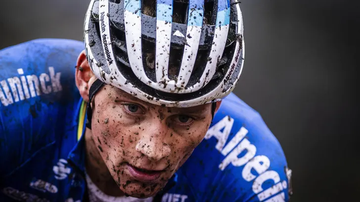 Wereldbeker Cyclocross Race in Hulst 2022 men elite