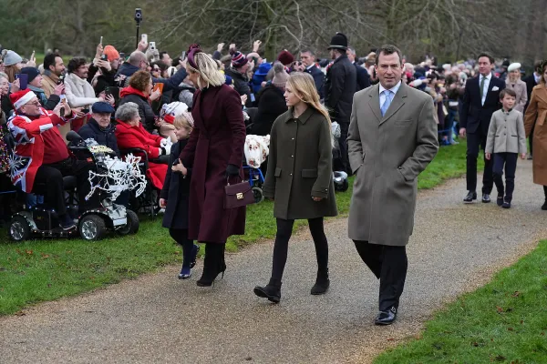 Zara Tindall en dochter Lena, en Peter Phillips met dochter Isla.