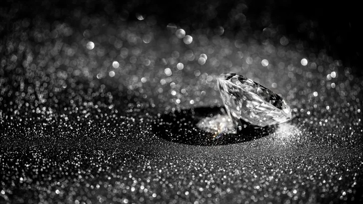 Rijke diamanthandelaar (65) overlijdt tijdens penisvergroting
