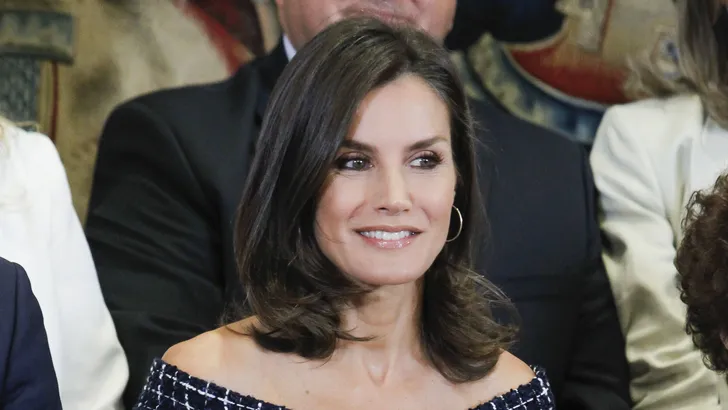 Goals: koningin Letizia steelt de show in een jurk van €20