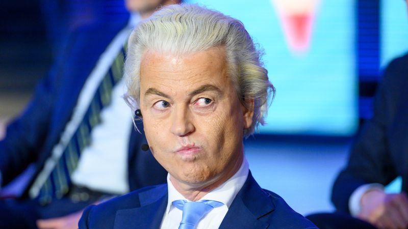 Wilders Hekelt Terugkomst Ex-moslimterroriste Soumaya Sahla Bij VVD | Revu