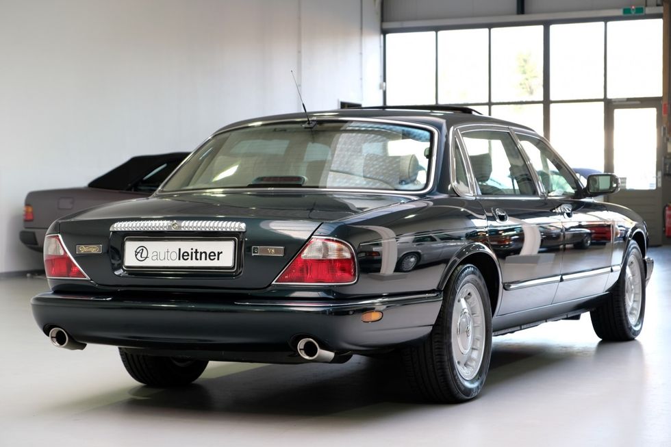 De Daimler van Pim Fortuyn is alweer te koop | Autobahn