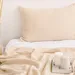 Bed met mousseline dekbedovertrek van Action