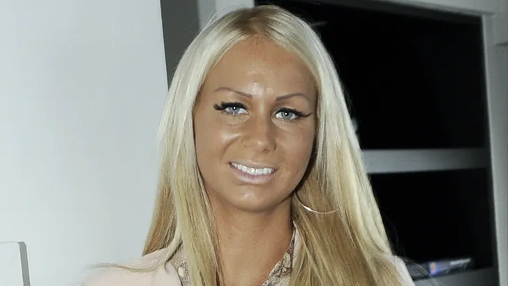 Samantha 'Barbie' de Jong onthult babynaam zoontje