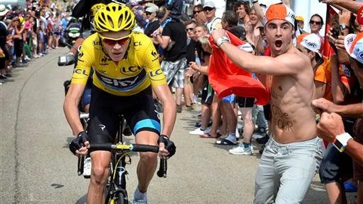 TOUR: Froome oppermachtig op de Ventoux