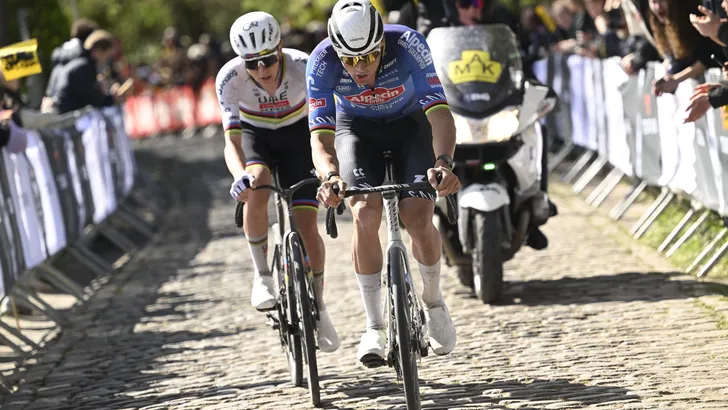 Wat maakt Tadej Pogacar en Mathieu van der Poel zo uitzonderlijk? Is het hun vermogen, hun techniek of hun mentale weerbaarheid? Volgens sommigen ligt een deel van het antwoord verscholen in lactaat.