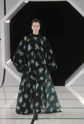 Richard Quinn Catwalk.