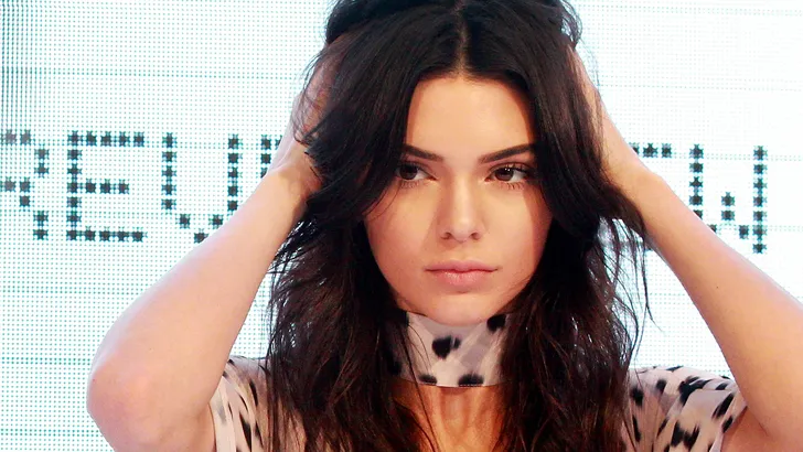 Waarom de roze muur van Kendall Jenner haar helpt om dun te blijven
