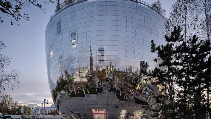 Er is nu shiny shopping van het Depot Boijmans van Beuningen! 