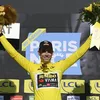 Wout van Aert grijpt macht in Parijs-Nice: 'Ik hoop de trui te dragen tot Primoz 'm van me overneemt'