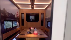 de kitchen truck van red bull-bora-hansgrohe