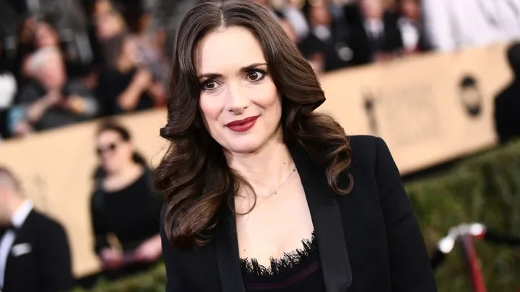 Welkom bij de Happy 50 Club, Winona Ryder!