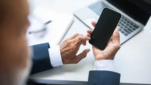 Duitse overheid gooit 35 miljoen weg aan veilige telefoons die je niet eens als telefoon kunt gebruiken