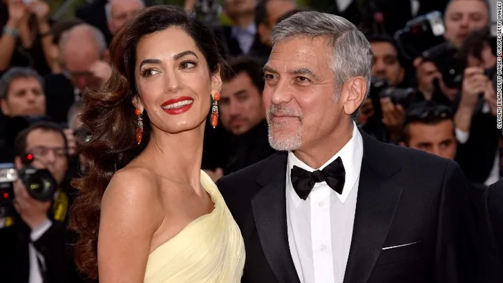 George is "furieus": ook Amal Clooney slachtoffer van seksueel geweld