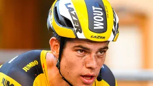 Wout van Aert sprintte bewust niet mee: 'Gekkenwerk'