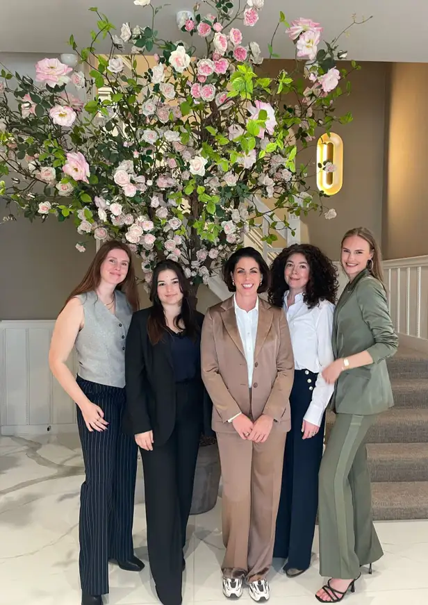 Christel, Ruth, Annelies, Saar en Robin bij het LaDress X Marie Claire-event 