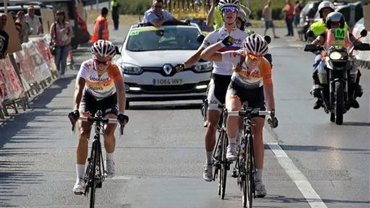 Ploeg Vos domineert in Spanje