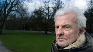 Acteur Huub Stapel