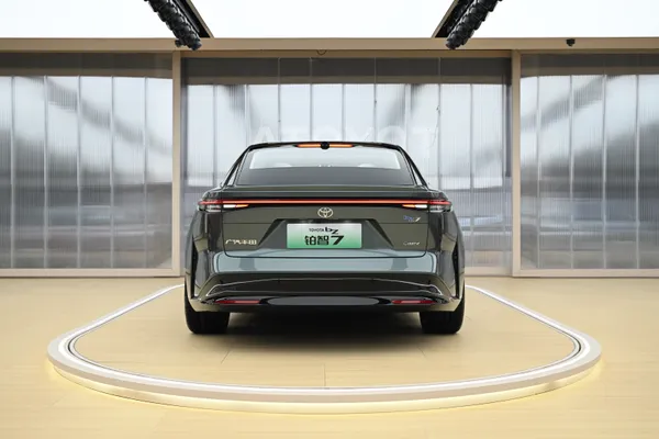 Toyota bZ7