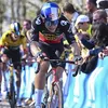 Wout van Aert start in Parijs-Roubaix: 'De aanloop is gemankeerd, maar neemt niet weg dat een renner als Wout een rol kan spelen'