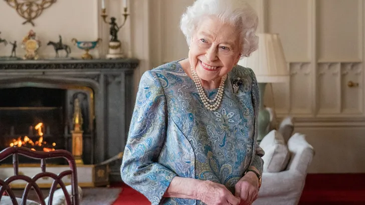 Koningin Elizabeths jubileum wordt steeds minder feestelijk…