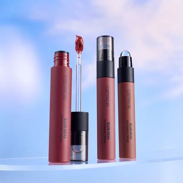 Catrice Blur-Real Lip Powder Cream 
