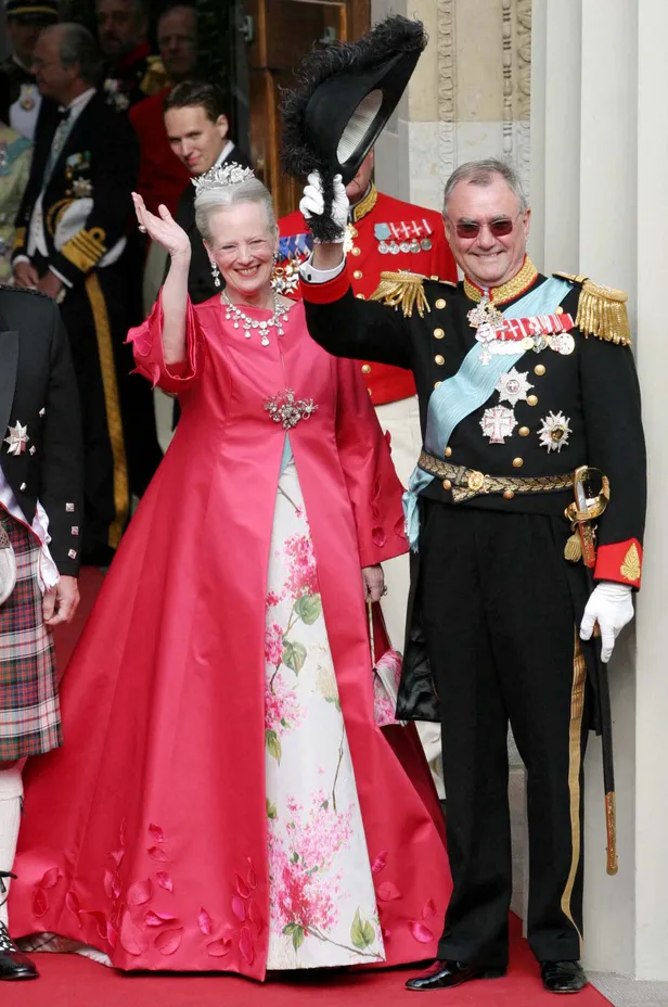Koningin Margrethe en prins Henrik bij het huwelijk van Frederik en Mary van Denemarken, 2004.