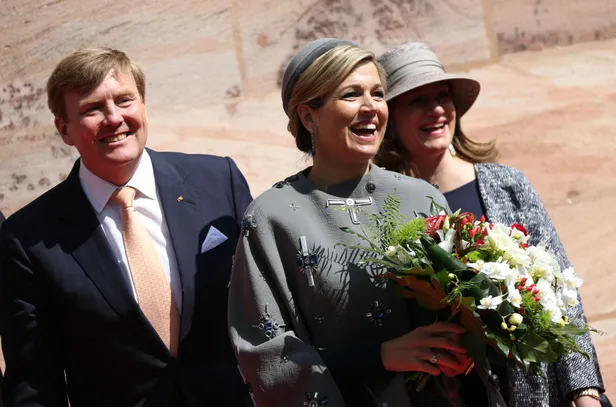 Koningin Máxima staatsbezoek Duitsland: Claes Iversen-jas controverse.