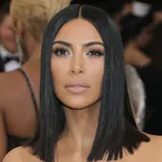 Kim Kardashian klaagt dokter aan om vampire facial