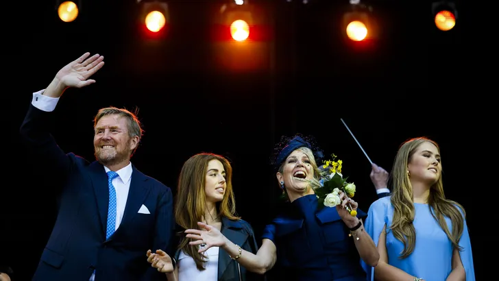 Voor Koningsdag 2026 reizen de Oranjes af naar het Friese Dokkum. Zojuist werd onthuld wat er voor het vorstelijk gezelschap op het programma staat.