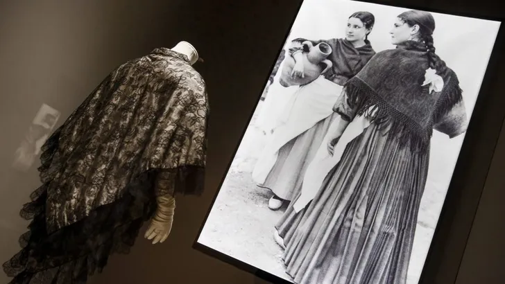 Tip: de nieuwe tentoonstelling over Balenciaga