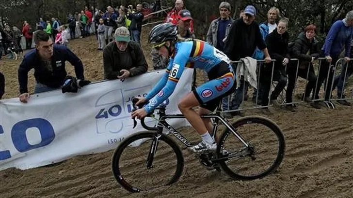 Van den Driessche stopt met veldrijden
