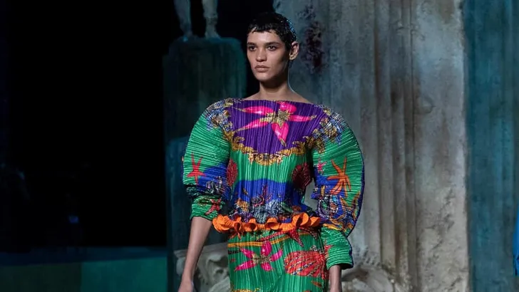 Donatella: Queen of Versacepolis