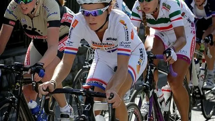 Armitstead bezorgt Boels-Dolmans eerste zege