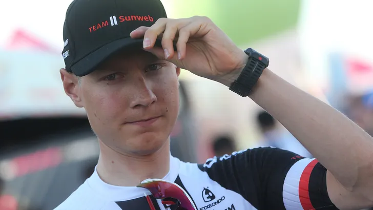 Giro d'Italia: Kelderman breekt vinger bij valpartij; einde Giro