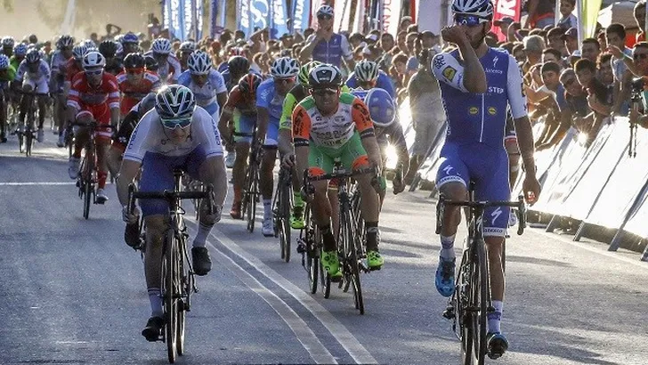 Gaviria trekt het laken naar zich toe in Algarve