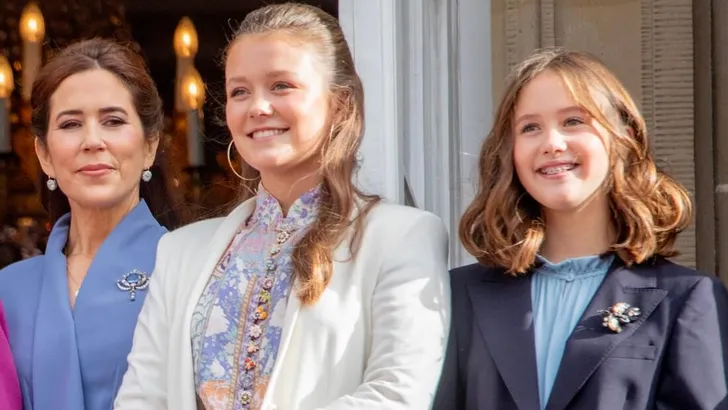 Prince Christian of Denmark celebrates his 18th birthday with Queen Margrethe, Crown Prince Frederik and Crown Princess Mary, Princess Isabella, Prince Vincent and Princess Josephine at the balcony of Frederik VIII Palace