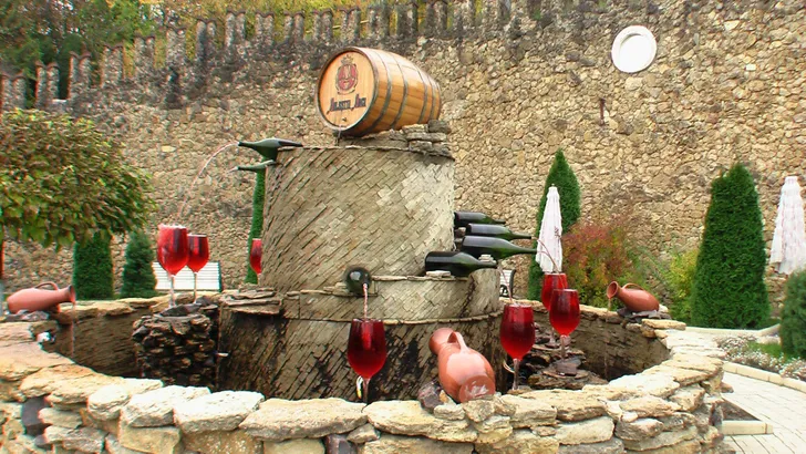 rode wijn fontein