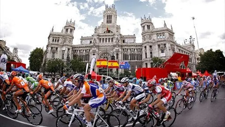 Ouverture Vuelta-2010 eindigt pas om 23.00 uur