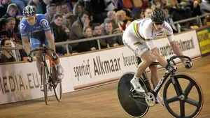 Natuurlijk flitst Bos naar goud op de sprint